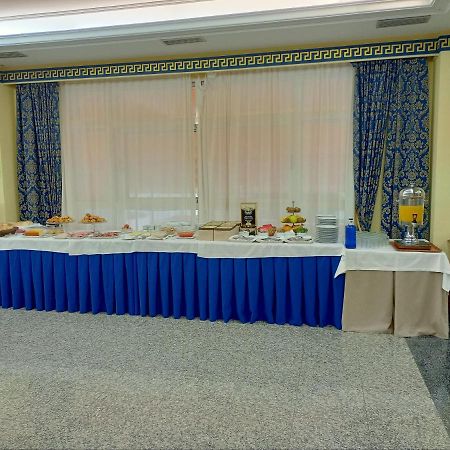 Victoria Hotel ตรูคีโย ภายนอก รูปภาพ