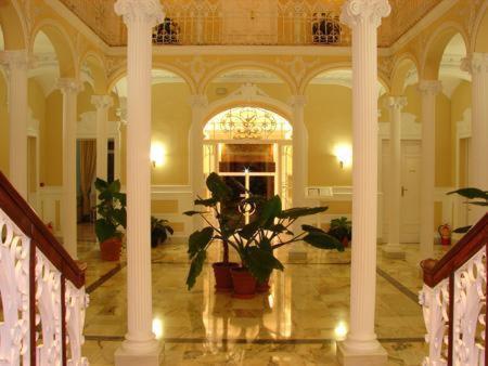 Victoria Hotel ตรูคีโย ภายนอก รูปภาพ